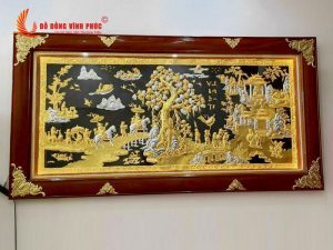 Tranh vinh quy bái tổ bằng đồng